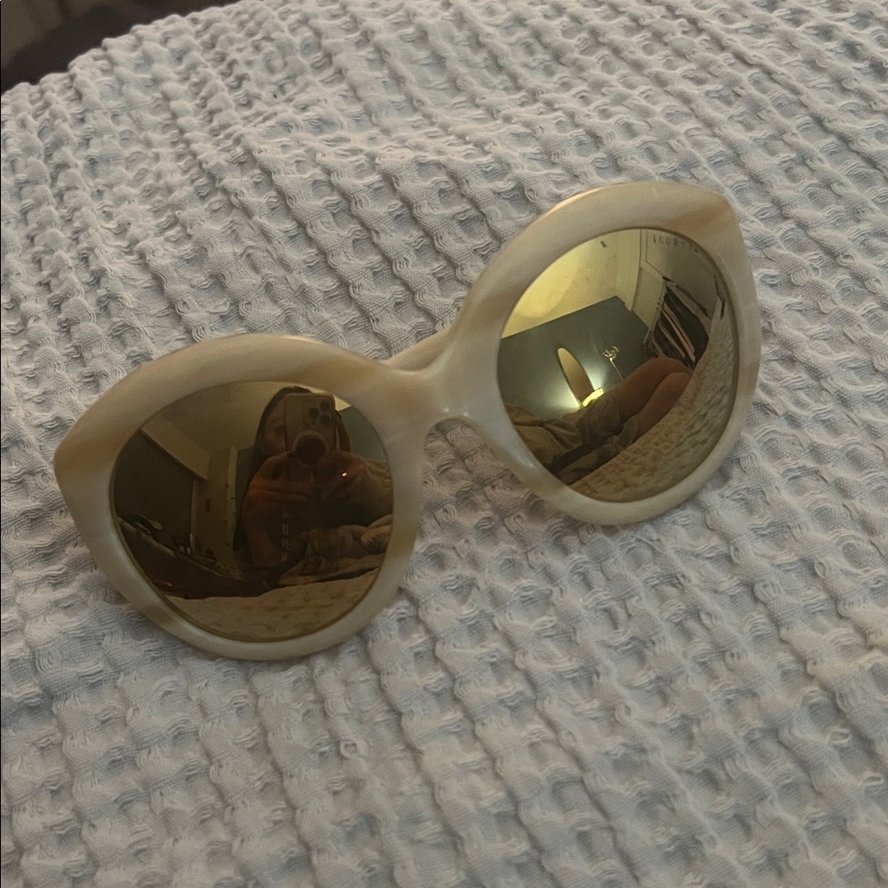 Ralph Lauren Cream Sunglasses - Picture 5 of 5